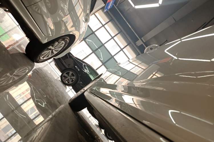 Used Volkswagen Lavida 2019 1.5L Automatic Comfort Edition China VI Standard Right Side Sill