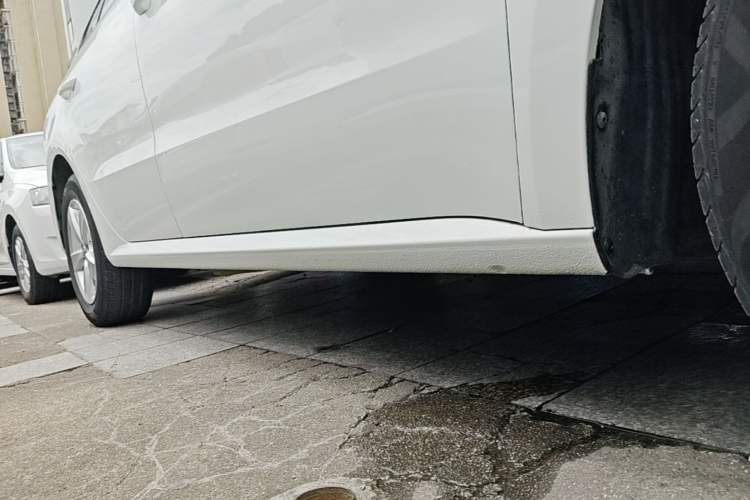 Used Volkswagen Lavida 2019 Lavida Start 1.5L Automatic Trendy Version China VI Standard Right Side Sill