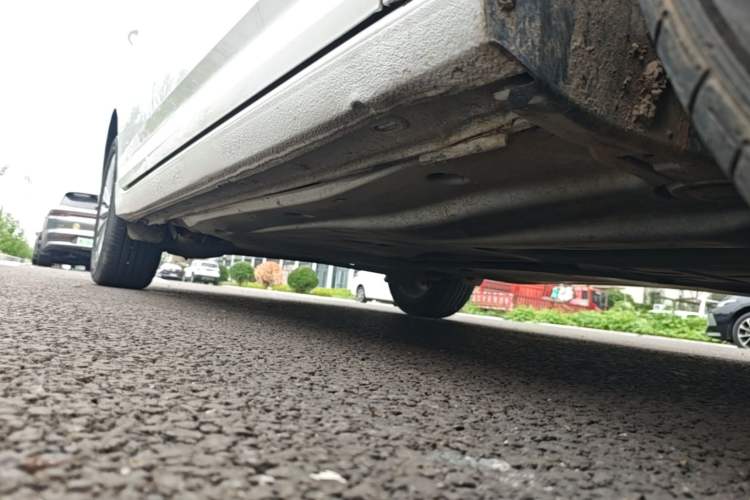 Used Volkswagen Lavida 2019 280TSI DSG Comfort Edition China VI standard Right Side Sill