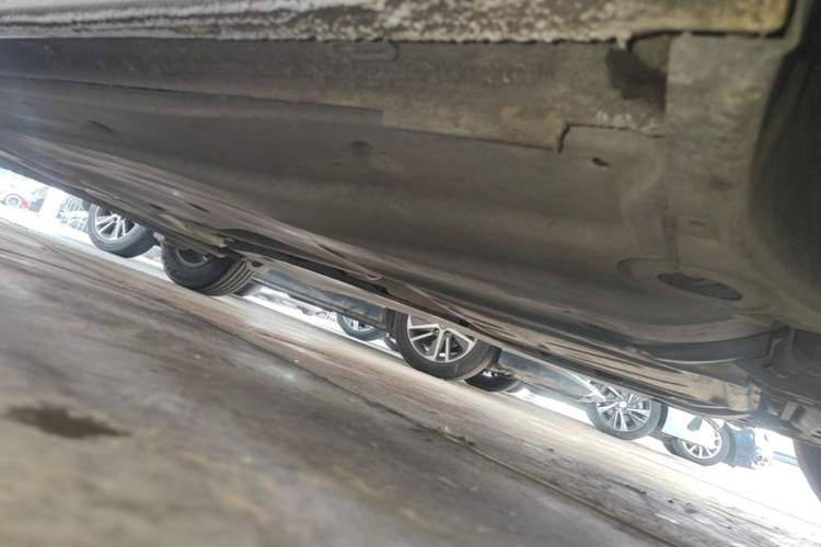Used Volkswagen Lavida 2019 1.5L Automatic Fashion Edition China VI Right Side Sill