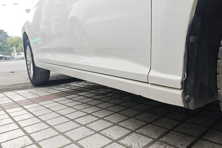 Used Volkswagen Lavida 2019 280TSI DSG Comfort Edition China VI standard Right Side Sill