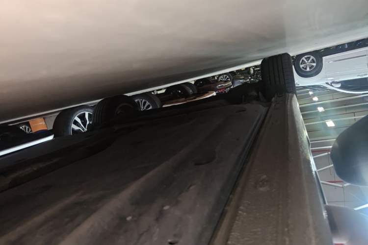 Used Volkswagen Lavida 2019 1.5L Automatic Comfort Edition China VI Standard Right Side Sill