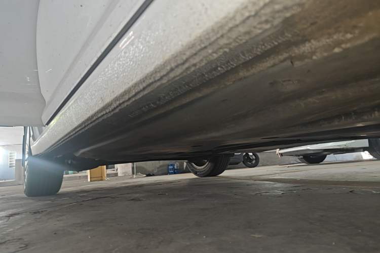 Used Volkswagen Lavida 2019 1.5L Automatic Comfort Edition China VI Standard Right Side Sill
