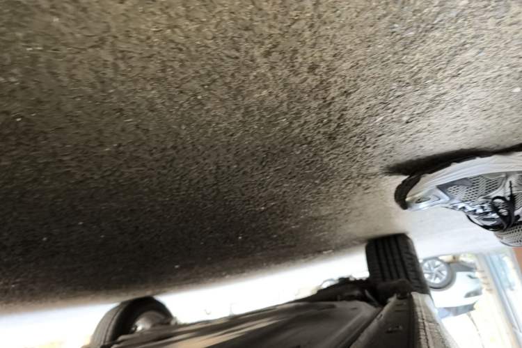 Used Volkswagen Lavida 2019 1.5L Automatic Comfort Edition China VI Standard Right Side Sill