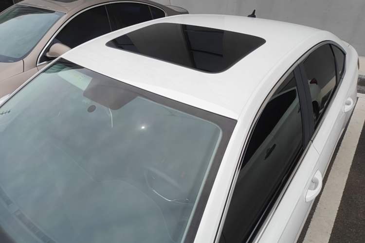 Used Volkswagen Lavida 2019 1.5L Automatic Comfort Edition China VI Standard Roof