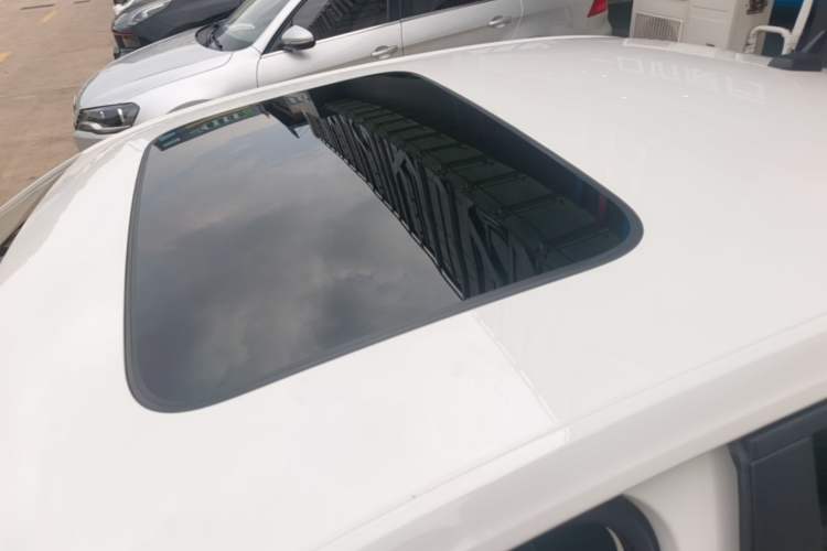 Used Volkswagen Lavida 2019 1.5L Automatic Comfort Edition China VI Standard Roof