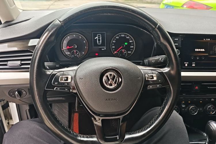 Used Volkswagen Lavida 2019 280TSI DSG Luxury Edition China VI Standard Steering Wheel