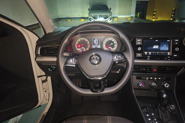 Used Volkswagen Lavida 2019 Hatchback 280TSI DSG Comfort Edition China VI Standard Steering Wheel