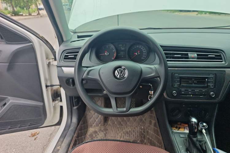 Used Volkswagen Lavida 2019 Lavida Start 1.5L Automatic Trendy Version China VI Standard Steering Wheel