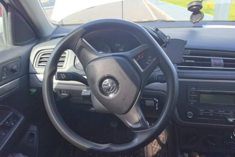 Used Volkswagen Lavida 2019 Lavida Start 1.5L Manual Fashion Edition China VI Standard Steering Wheel