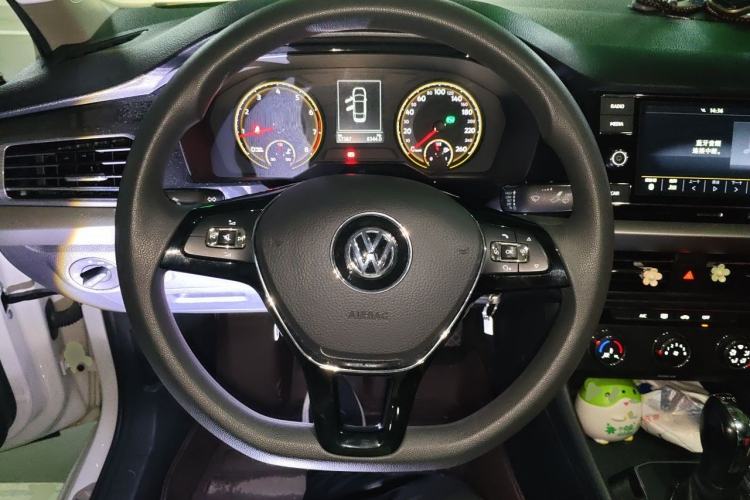 Used Volkswagen Lavida 2019 280TSI DSG Comfort Edition China VI standard Steering Wheel