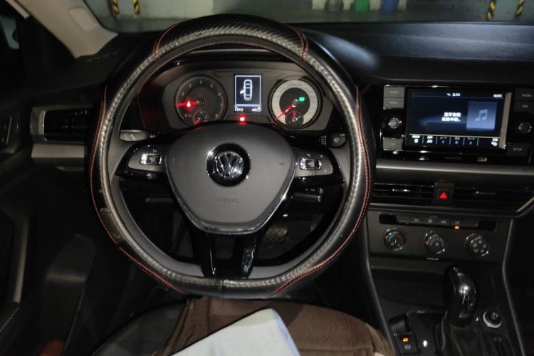 Used Volkswagen Lavida 2019 1.5L Automatic Vision Edition China VI Standard Steering Wheel
