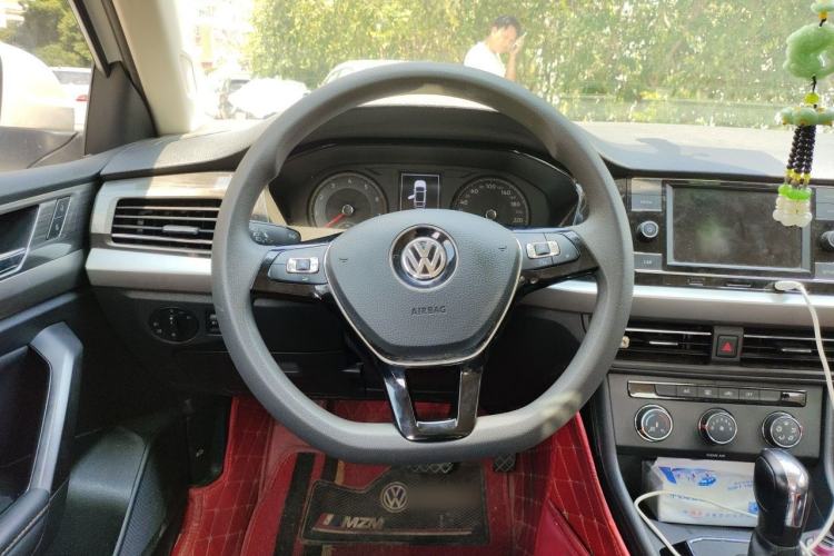 Used Volkswagen Lavida 2019 1.5L Automatic Comfort Edition China VI Standard Steering Wheel