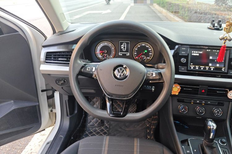 Used Volkswagen Lavida 2019 280TSI DSG Comfort Edition China VI standard Steering Wheel