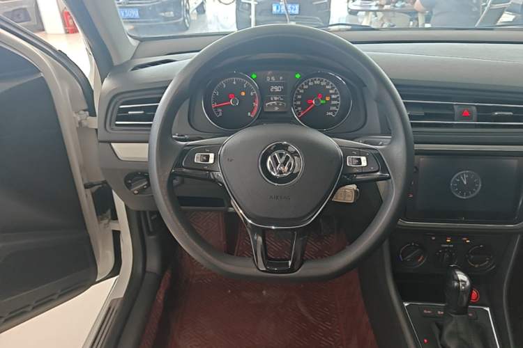 Used Volkswagen Lavida 2019 Lavida Start 1.5L Automatic Comfort Edition China VI Standard Steering Wheel