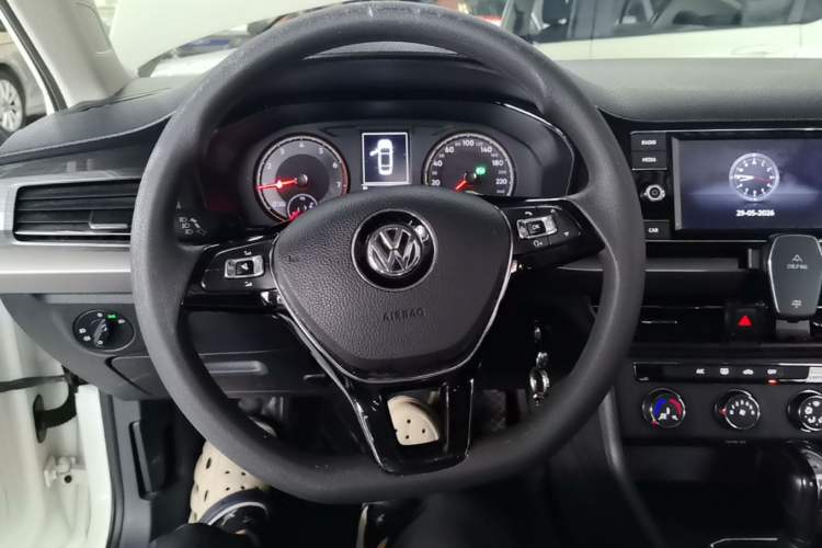 Used Volkswagen Lavida 2019 1.5L Automatic Vision Edition China VI Standard Steering Wheel