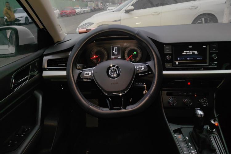 Used Volkswagen Lavida 2019 280TSI DSG Comfort Edition China VI standard Steering Wheel
