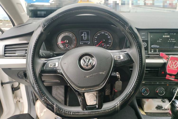 Used Volkswagen Lavida 2019 1.5L Automatic Comfort Edition China VI Standard Steering Wheel