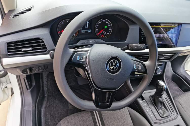 Used Volkswagen Lavida 2019 1.5L Automatic Comfort Edition China VI Standard Steering Wheel