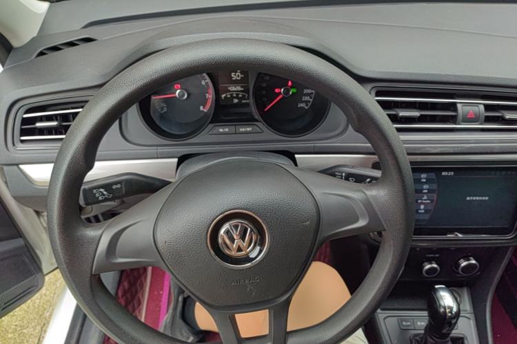 Used Volkswagen Lavida 2019 Lavida Start 1.5L Automatic Trendy Version China VI Standard Steering Wheel
