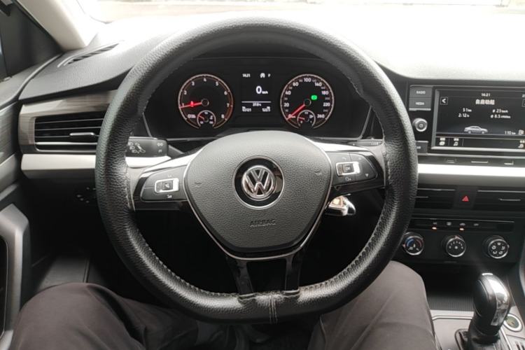 Used Volkswagen Lavida 2019 1.5L Automatic Comfort Edition China VI Standard Steering Wheel