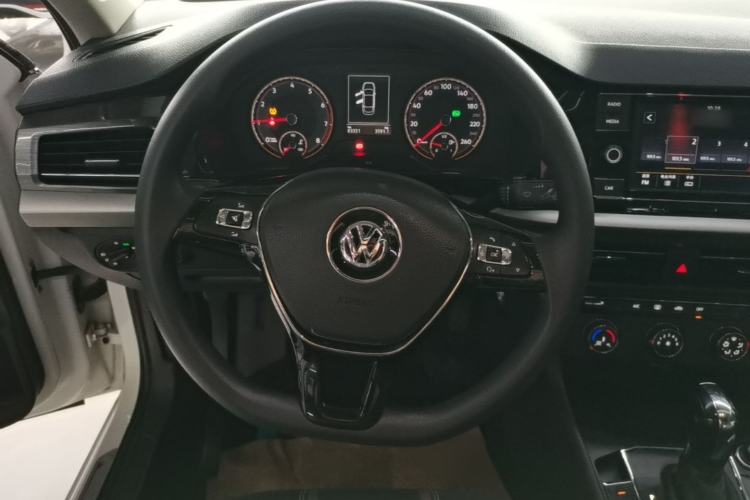 Used Volkswagen Lavida 2019 1.5L Automatic Vision Edition China VI Standard Steering Wheel
