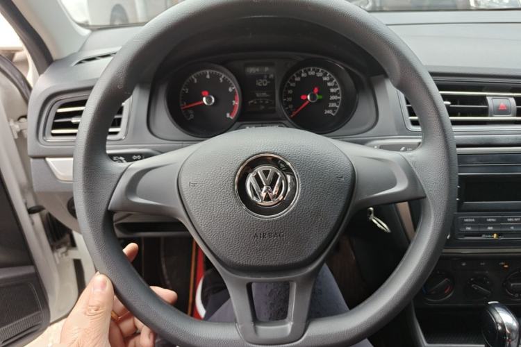 Used Volkswagen Lavida 2019 Lavida Start 1.5L Automatic Trendy Version China VI Standard Steering Wheel