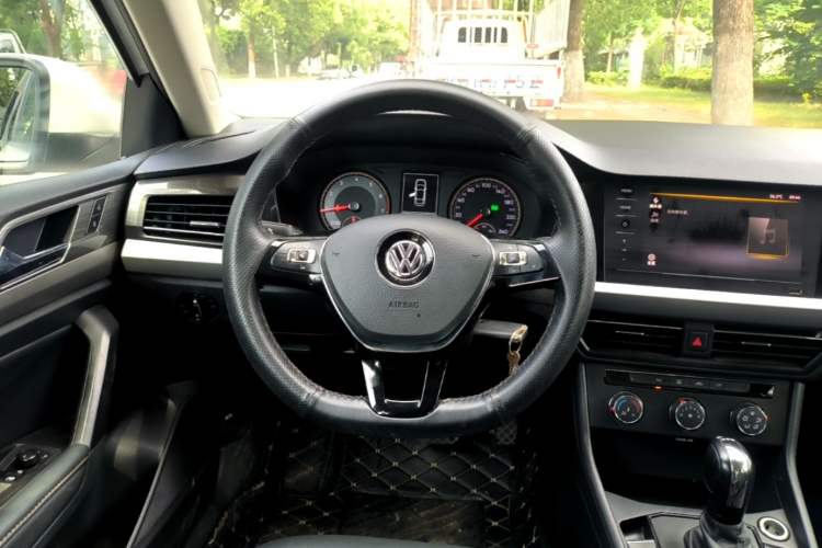 Used Volkswagen Lavida 2019 280TSI DSG Comfort Edition China VI standard Steering Wheel