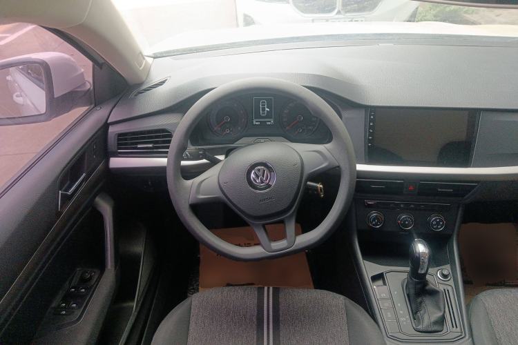 Used Volkswagen Lavida 2019 1.5L Automatic Fashion Edition China VI Steering Wheel