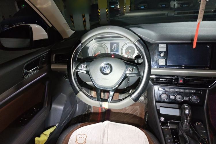 Used Volkswagen Lavida 2019 280TSI DSG Luxury Edition China VI Standard Steering Wheel