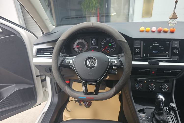 Used Volkswagen Lavida 2019 1.5L Automatic Comfort Edition China VI Standard Steering Wheel