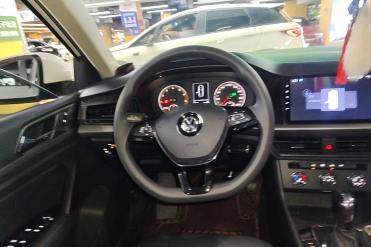Used Volkswagen Lavida 2019 1.5L Automatic Comfort Edition China VI Standard Steering Wheel