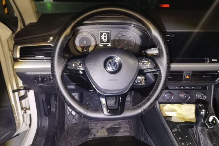 Used Volkswagen Lavida 2019 280TSI DSG Comfort Edition China VI standard Steering Wheel