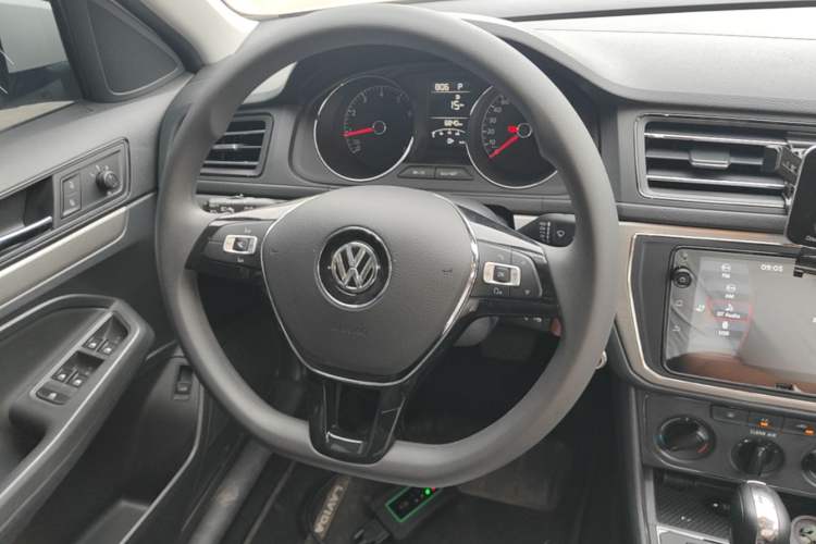 Used Volkswagen Lavida 2019 Lavida Start 1.5L Automatic Comfort Edition China VI Standard Steering Wheel