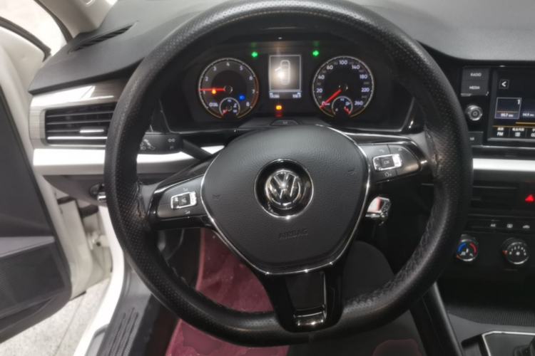 Used Volkswagen Lavida 2019 280TSI DSG Comfort Edition China VI standard Steering Wheel