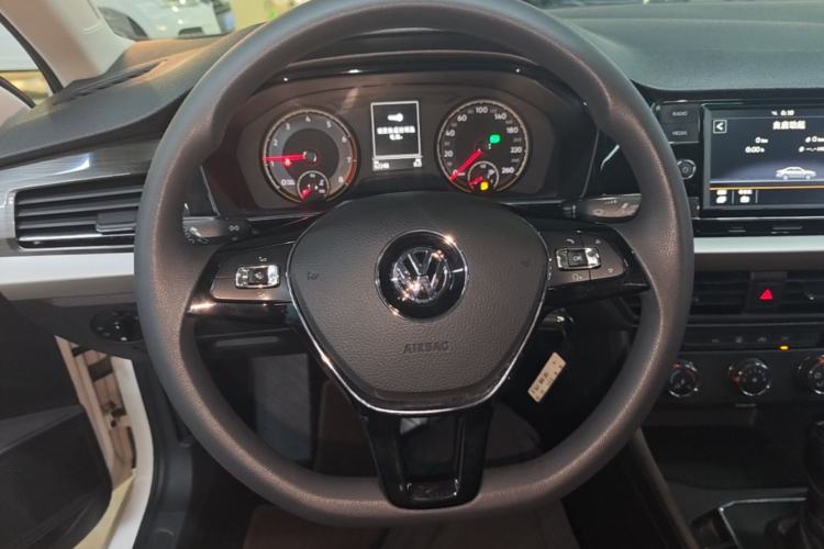 Used Volkswagen Lavida 2019 280TSI DSG Comfort Edition China VI standard Steering Wheel
