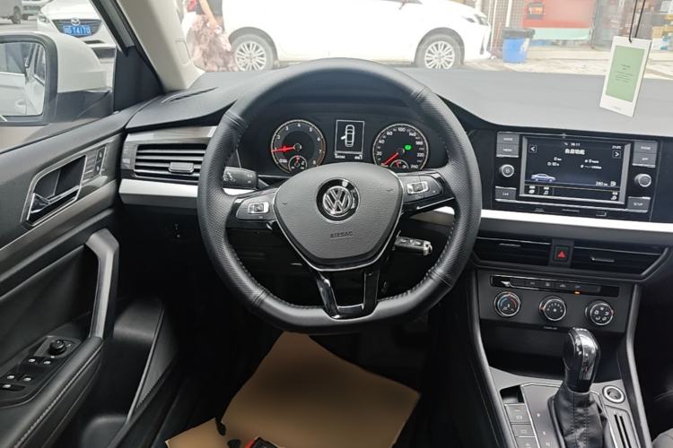 Used Volkswagen Lavida 2019 280TSI DSG Comfort Edition China VI standard Steering Wheel