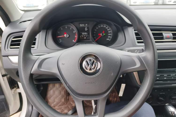 Used Volkswagen Lavida 2019 Lavida Start 1.5L Automatic Trendy Version China VI Standard Steering Wheel