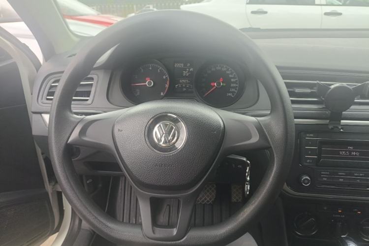 Used Volkswagen Lavida 2019 Lavida Start 1.5L Automatic Trendy Version China VI Standard Steering Wheel