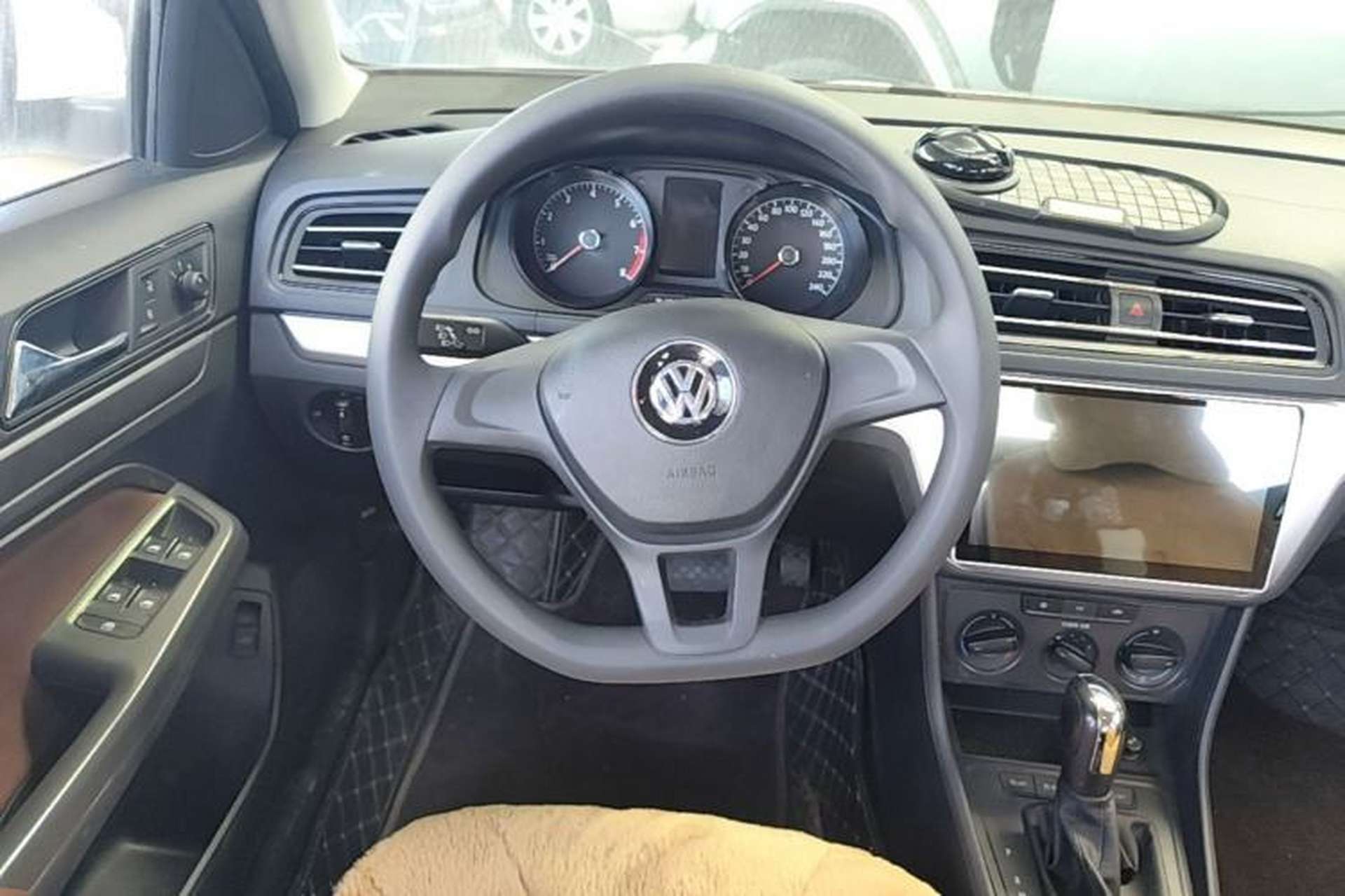 Used Volkswagen Lavida 2019 Lavida Start 1.5L Automatic Trendy Version China VI Standard Steering Wheel