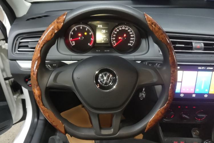 Used Volkswagen Lavida 2019 Lavida Start 1.5L Manual Fashion Edition China VI Standard Steering Wheel