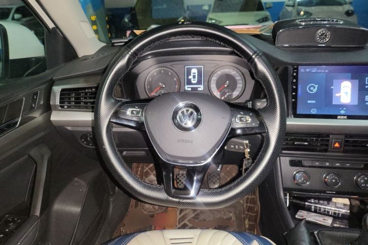 Used Volkswagen Lavida 2019 1.5L Manual Comfort Edition China VI Standard Steering Wheel