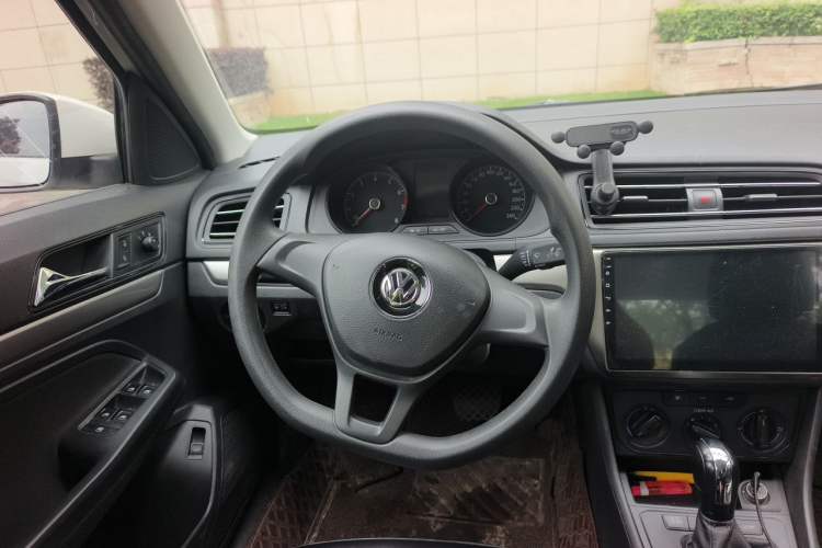 Used Volkswagen Lavida 2019 Lavida Start 1.5L Automatic Trendy Version China VI Standard Steering Wheel