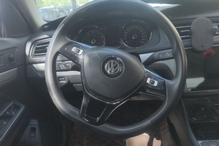 Used Volkswagen Lavida 2019 Lavida Start 1.5L Automatic Comfort Edition China VI Standard Steering Wheel