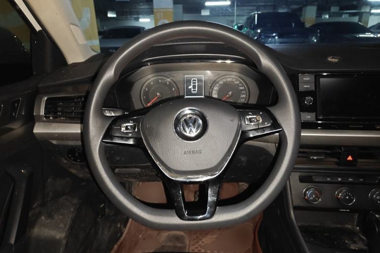 Used Volkswagen Lavida 2019 1.5L Automatic Comfort Edition China VI Standard Steering Wheel