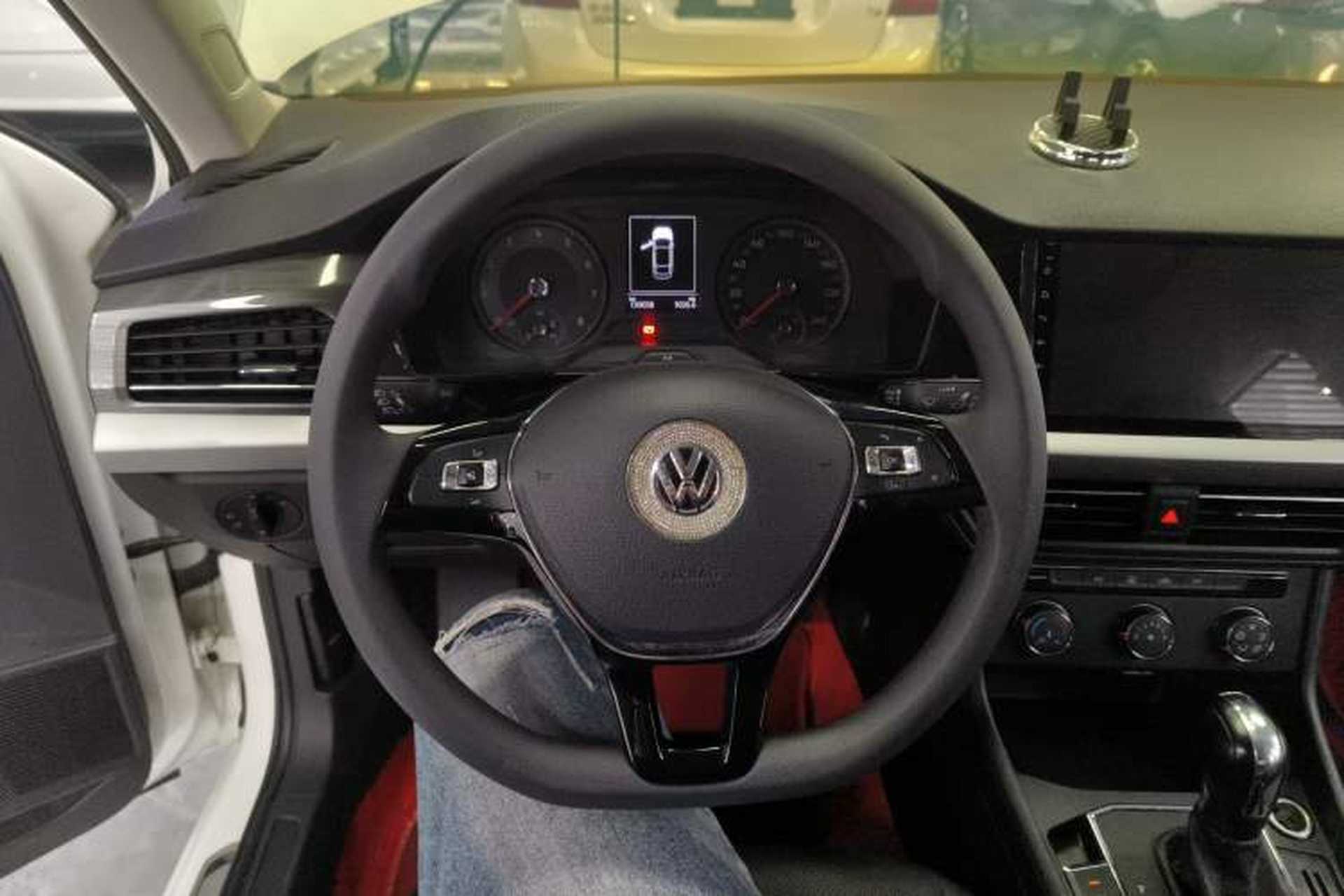 Used Volkswagen Lavida 2019 1.5L Automatic Comfort Edition China VI Standard Steering Wheel