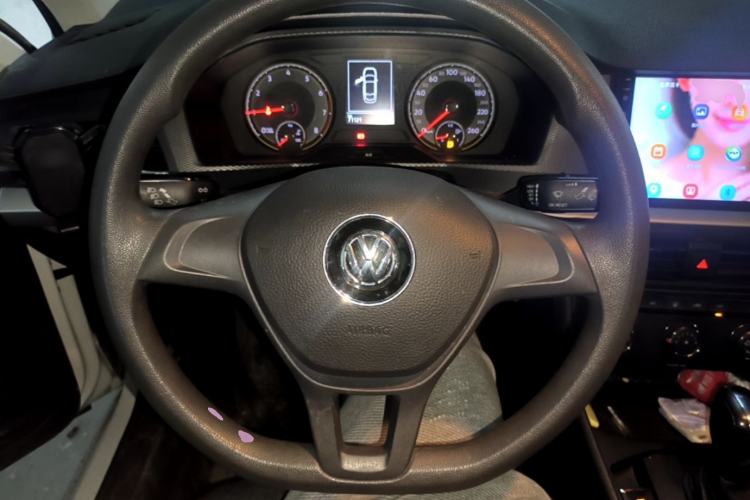 Used Volkswagen Lavida 2019 1.5L Automatic Fashion Edition China VI Steering Wheel