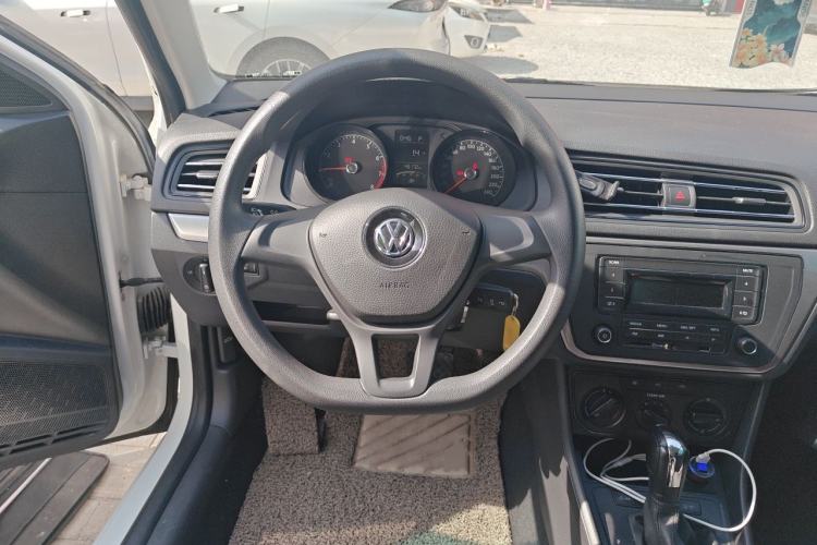 Used Volkswagen Lavida 2019 Lavida Start 1.5L Automatic Trendy Version China VI Standard Steering Wheel