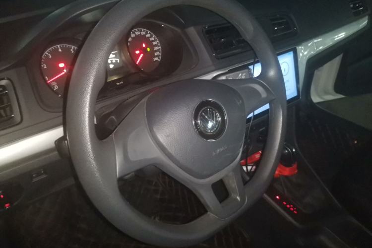 Used Volkswagen Lavida 2019 Lavida Start 1.5L Automatic Trendy Version China VI Standard Steering Wheel