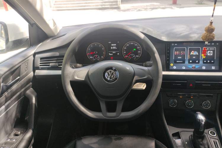 Used Volkswagen Lavida 2019 1.5L Automatic Fashion Edition China VI Steering Wheel
